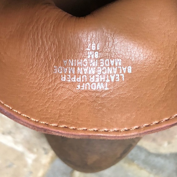 TOMMY HILFIGER Leather tie square block heel upper bootie boots Sz 8 - Picture 5 of 12